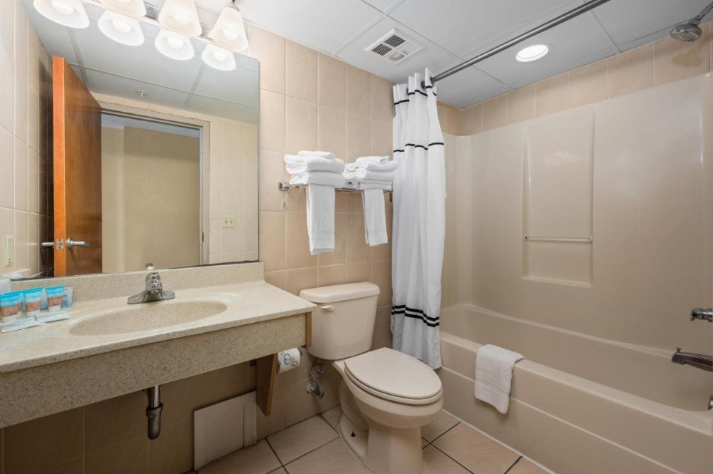 Crystal Beach Hotel Image 6